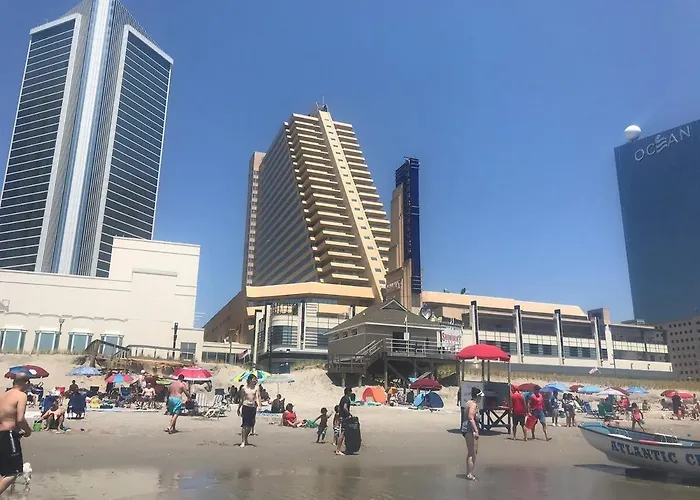 2Br 3Ba Cozysuites Hard Rock And Ocean Casino
