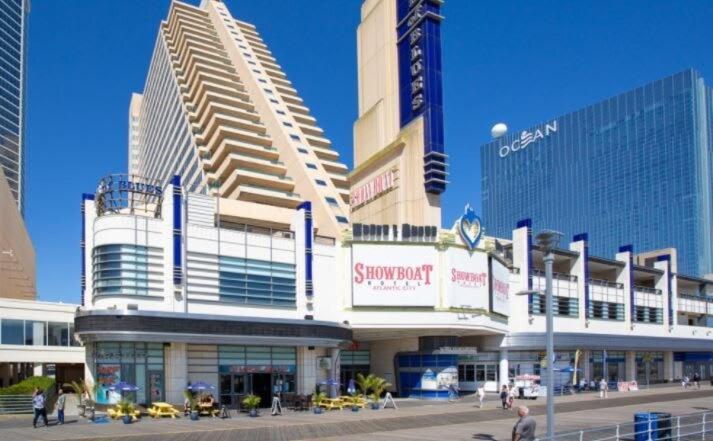2br 3ba Cozysuites Hard Rock And Ocean Casino *